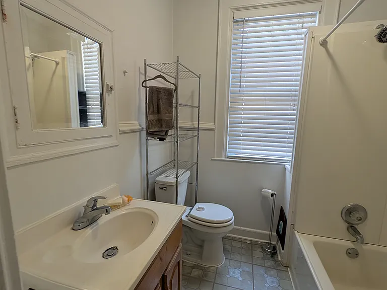 252 Elm St — Photo 12