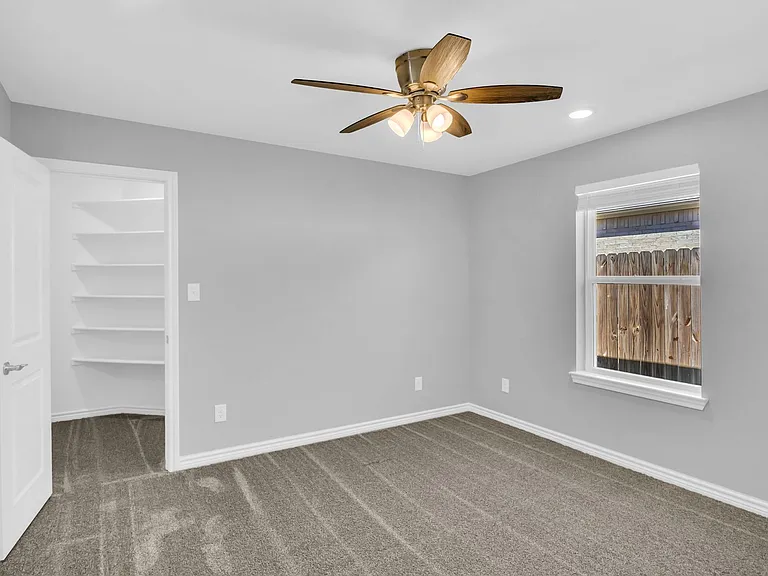11500 Noble Young Blvd — Photo 23