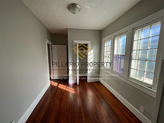 3rd image of 101 S Bradley Ave
