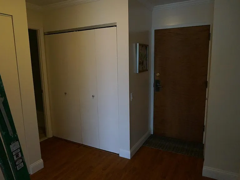 51 Schuyler Ave — Photo 3