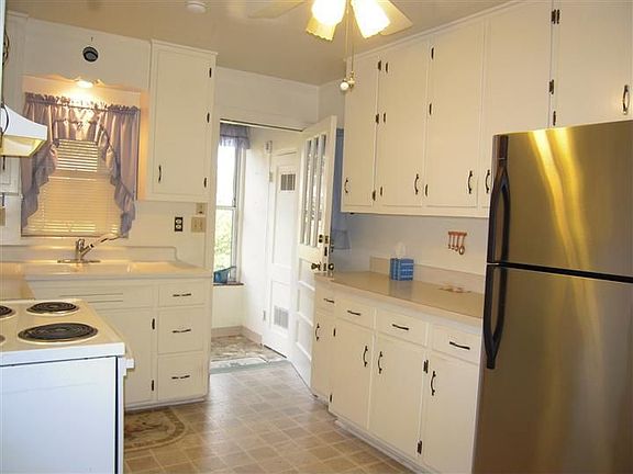 5th image of 2026 Diana Dr