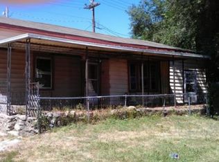 306 N 3rd St, Leavenworth, KS 66048