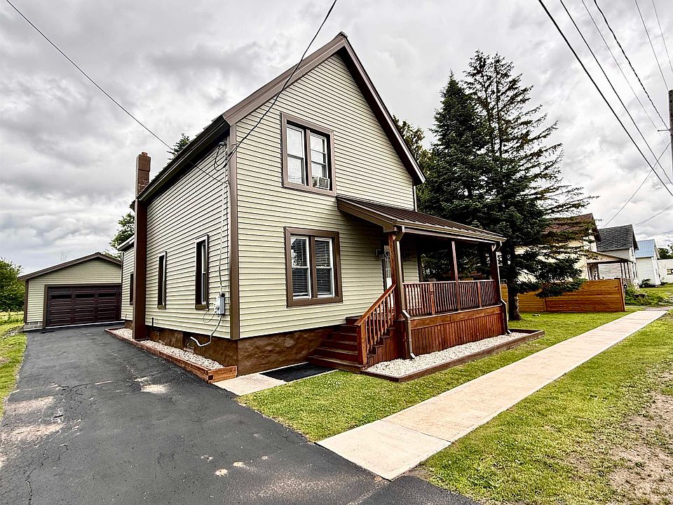 1st image of 32 Smith St