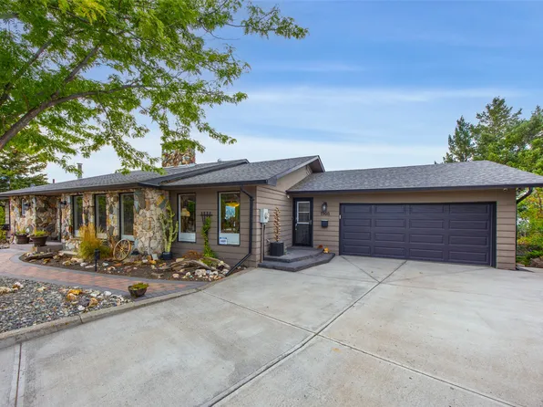 1908 Glencoe Pl, Kamloops, BC V2E 1K5