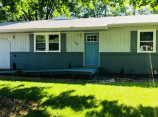 7080 Taylor Ave, Temperance, MI 48182