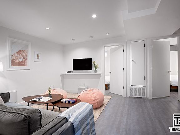 5th image of 157 Eckford St #1B