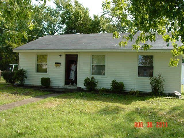 1st image of 7410 Wickham Ave