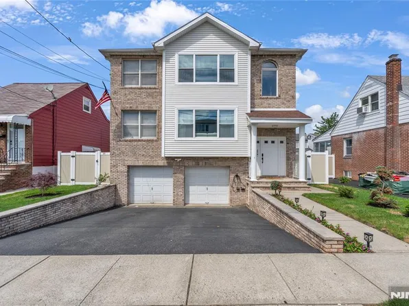 26 Arlington Blvd, North Arlington, NJ 07031