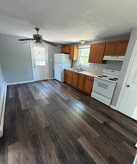 40A Barretts Hill Rd — Photo 2