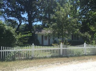 104 S Henry St, Ashkum, IL 60911