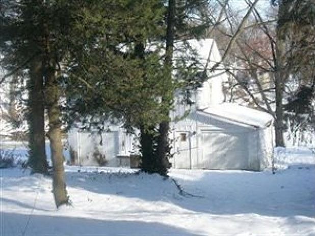 2nd image of 522 East Ave