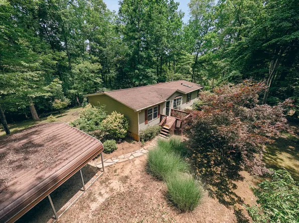 1280 Calvert Rd, Vinton, VA 24179
