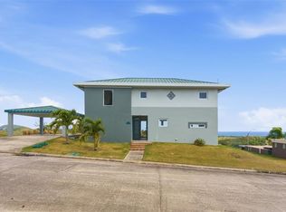 98 HACIENDA MARGARITA, LUQUILLO, PR 00773