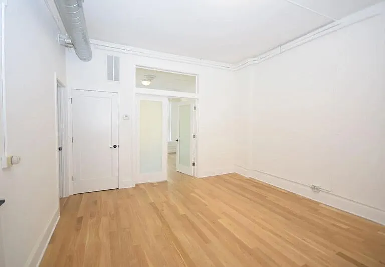 1325 W 18th St #3F — Photo 6