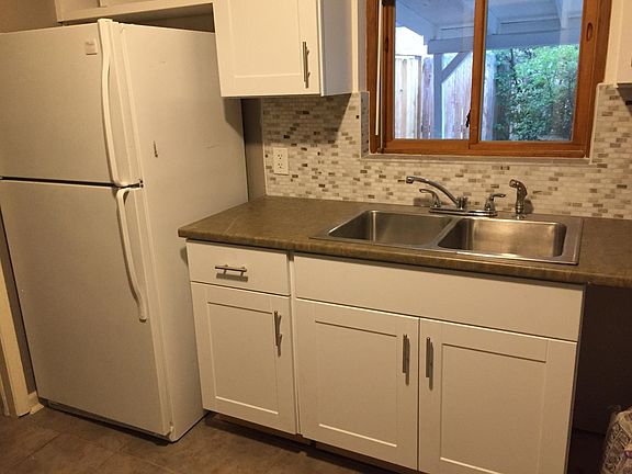 Kitchen North
