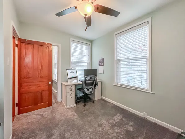105 W Walnut St, Southgate, KY 41071