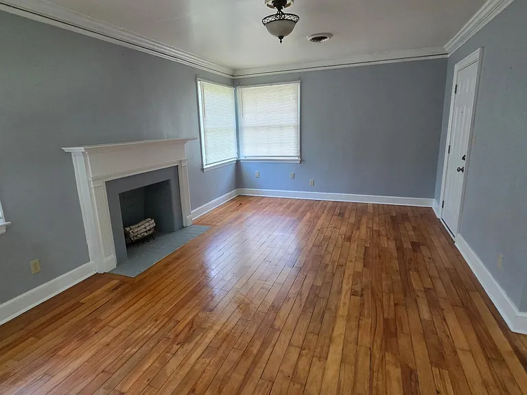 3763 Narrow Lane Rd — Photo 2