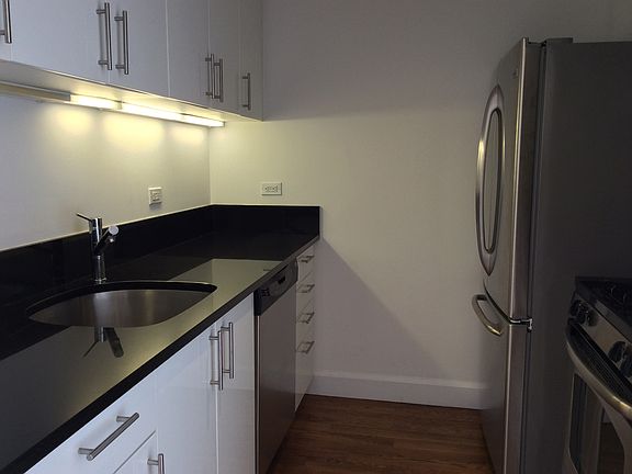 2nd image of 236 Livingston St APT 24C