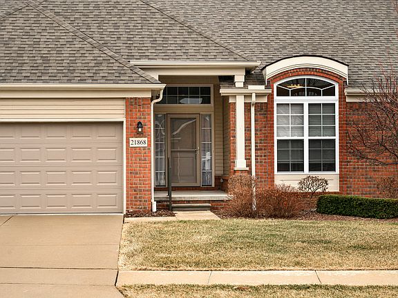 2nd image of 21868 Kensett Dr