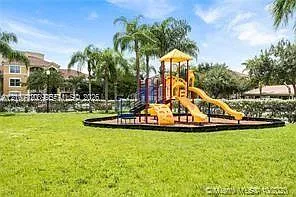 Club Caribe Condo — Photo 4