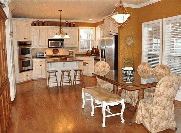 4th image of 5519 Cavendish Dr