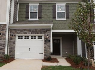 3234 Lilac Grove Dr, Charlotte, NC 28269