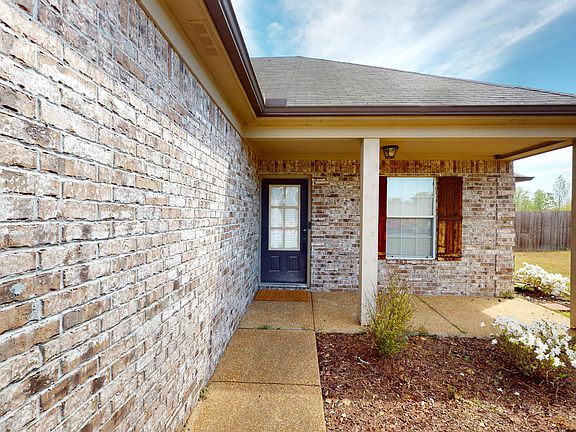 4th image of 2796 Flora Lee Dr S