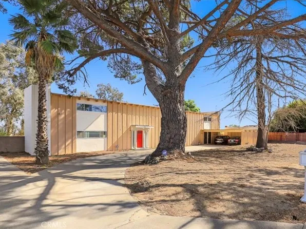 1445 N Pepper Ave, Rialto, CA 92376