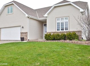 410 Richards Pl, West Bend, WI 53095