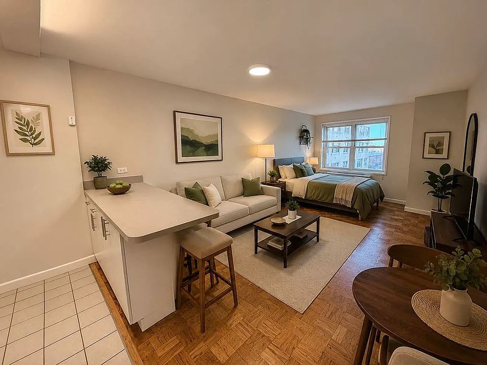 1st image of 1470 1st Ave APT 8H