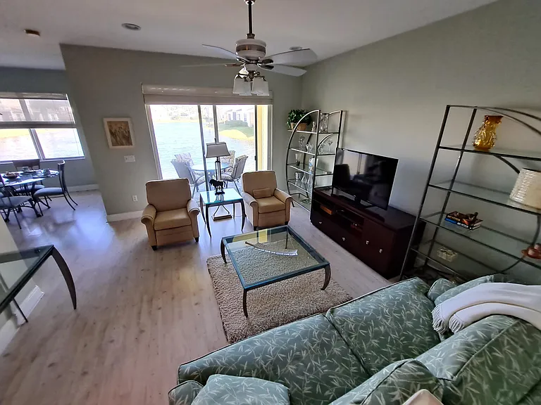 204 Shelley Ln #204 — Photo 5