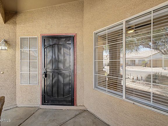 4th image of 1750 E GARY Drive
