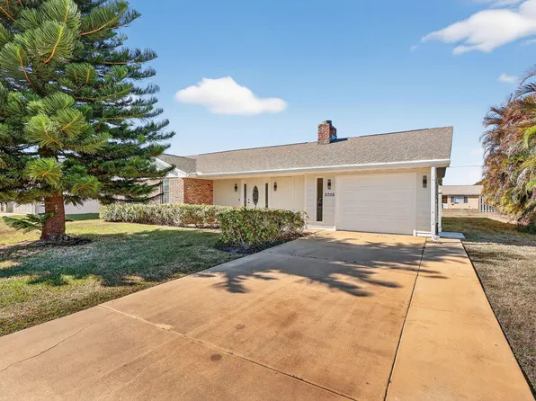 2058 SE Watercrest Street, Port St Lucie, FL 34984