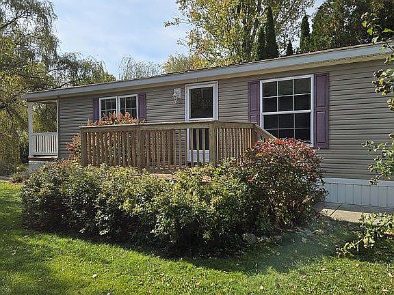 4th image of 47 Willow Ct
