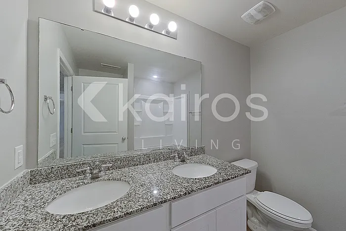 2502 Kenton Ct SE — Photo 16