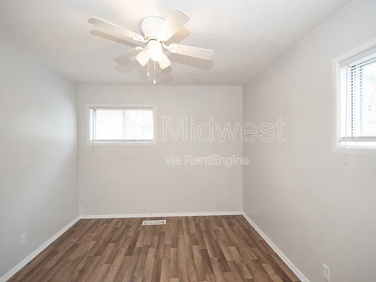 4610 Karen Dr — Photo 19