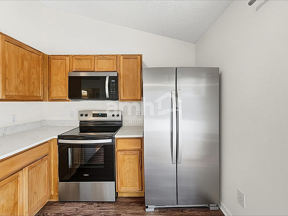 3rd image of 732 McLean Ct