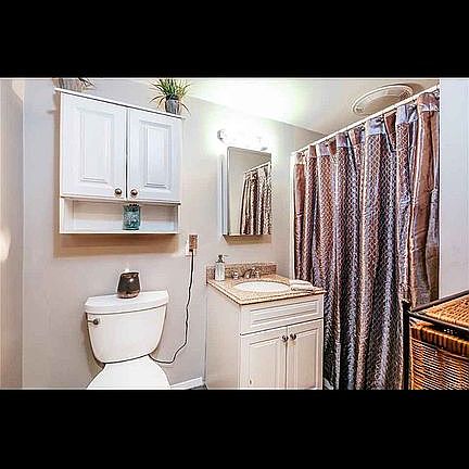 3rd image of 138 Wickes Ave