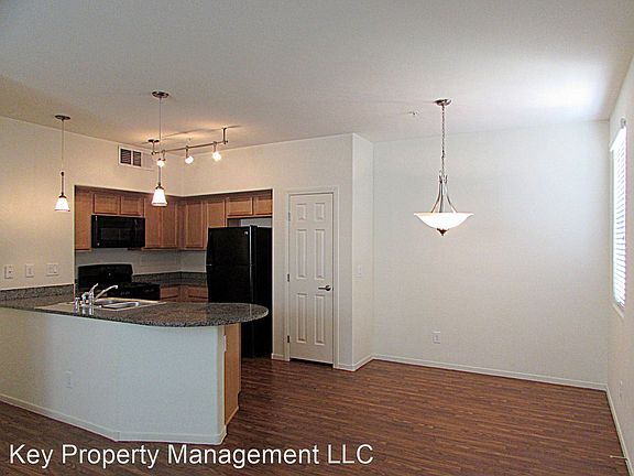 3rd image of 50 Aura De Blanco St Unit 14202