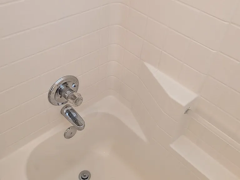 102 N Dallas St #200 — Photo 20