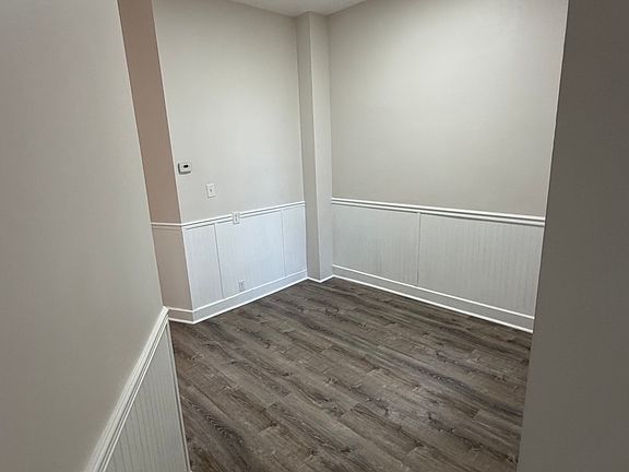 2nd image of 365 Madison Ave #2