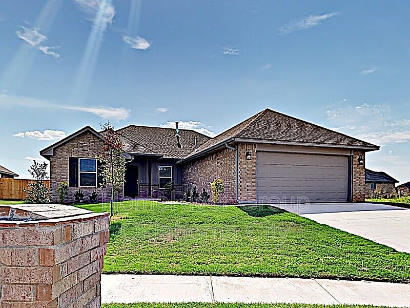 1st image of 10609 Mountain Fork Dr