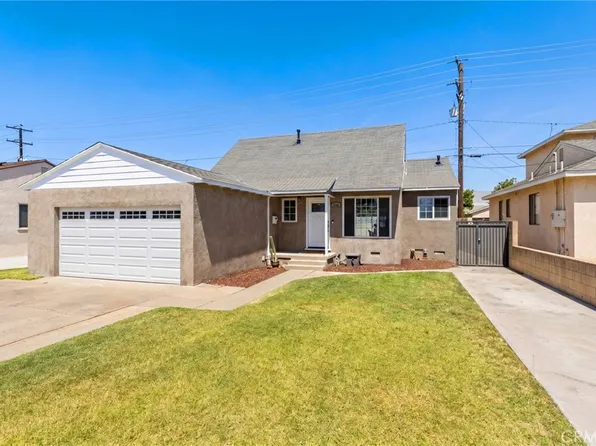 8289 Poinsettia Dr, Buena Park, CA 90620