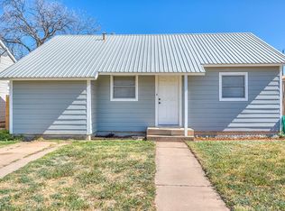 1406 N 7th St, Ballinger, TX 76821