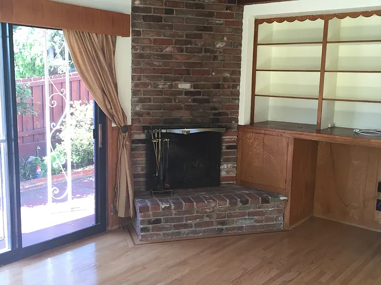 4327 Finley Ave — Photo 3