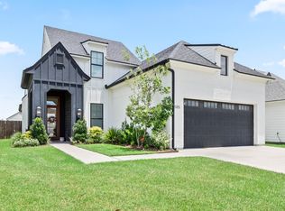 105 Sleeply View Dr, Broussard, LA 70518
