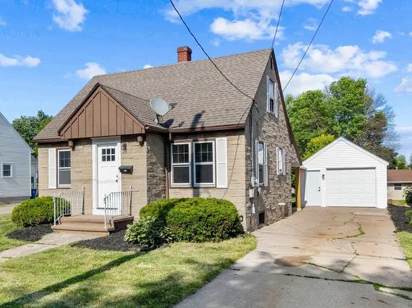 628 Taylor St, Little Chute, WI 54140