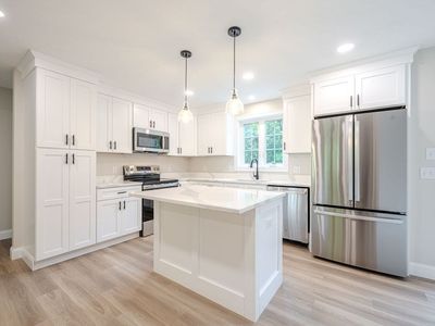 33 Tainter Hill Rd #33B, Millbury, MA, 01527