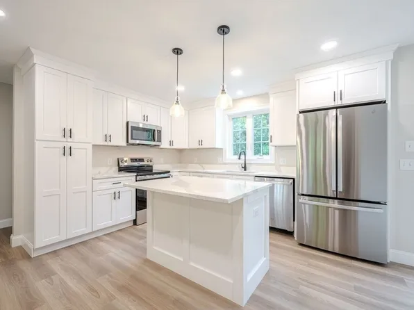 33 Tainter Hill Rd #33B, Millbury, MA 01527