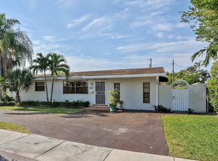 8370 SW 43rd St, Miami, FL 33155